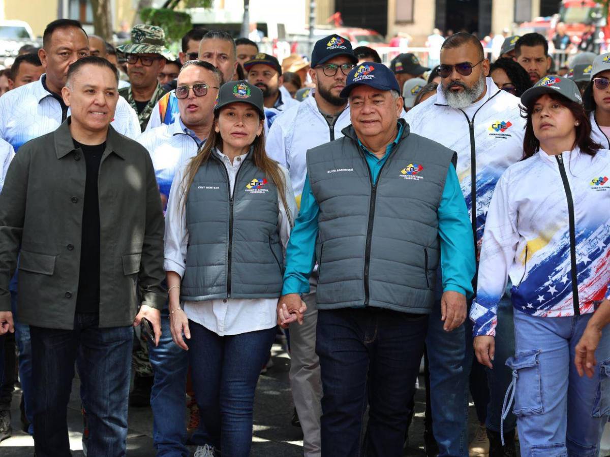 El chavismo se moviliza en comunidades para respaldar a Maduro ante amenazas de EE UU