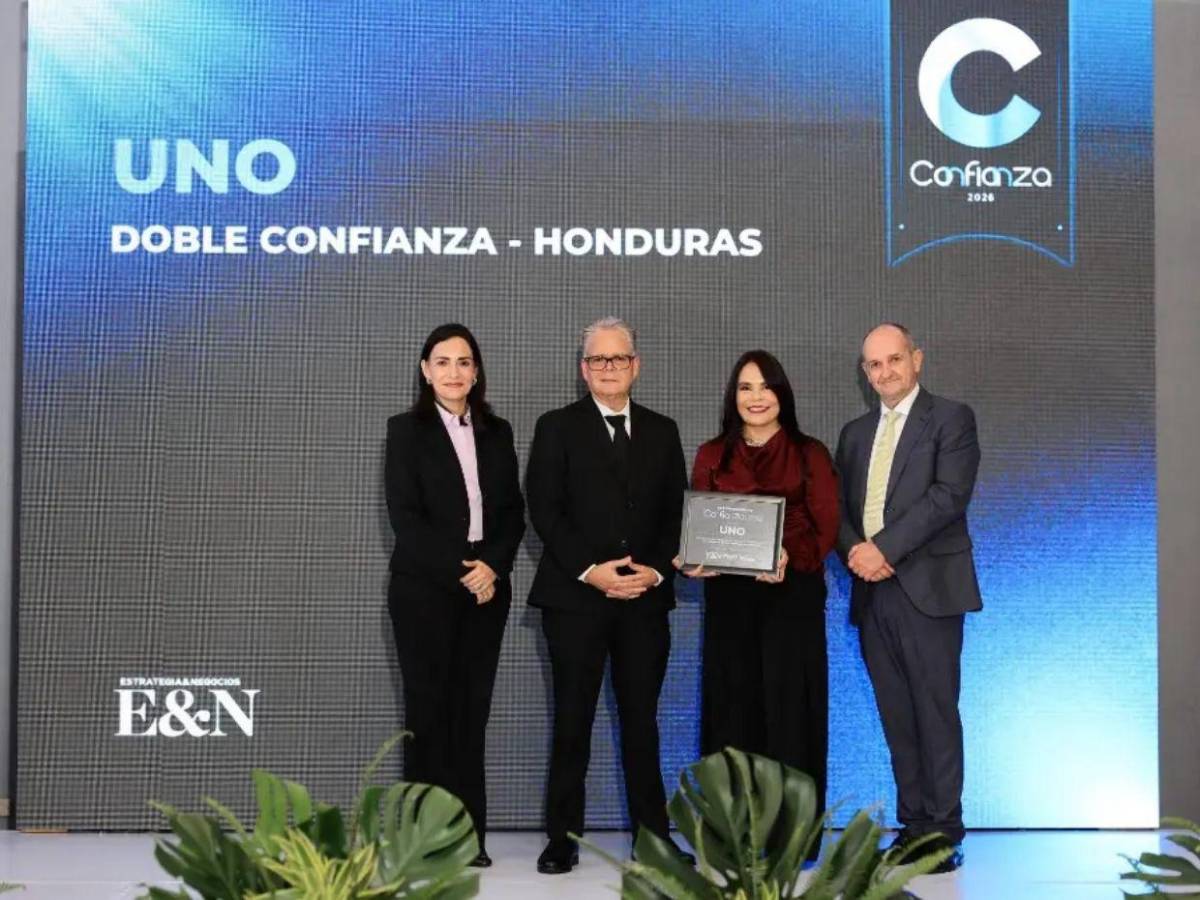 ¿Qué empresas recibieron el reconocimiento Doble Confianza y líderes en Honduras?