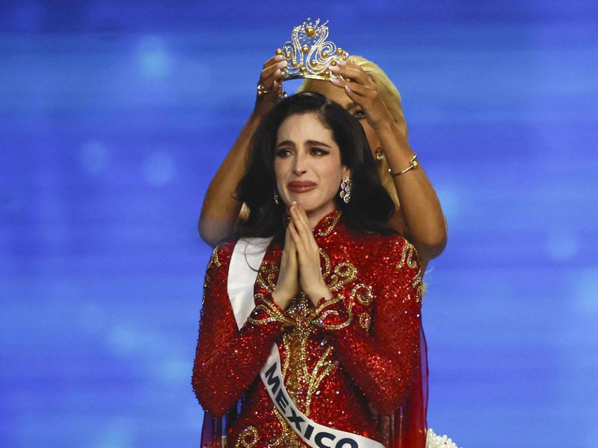 Así fue coronada Fátima Bosch como Miss Universo 2025, entre denuncias de fraude