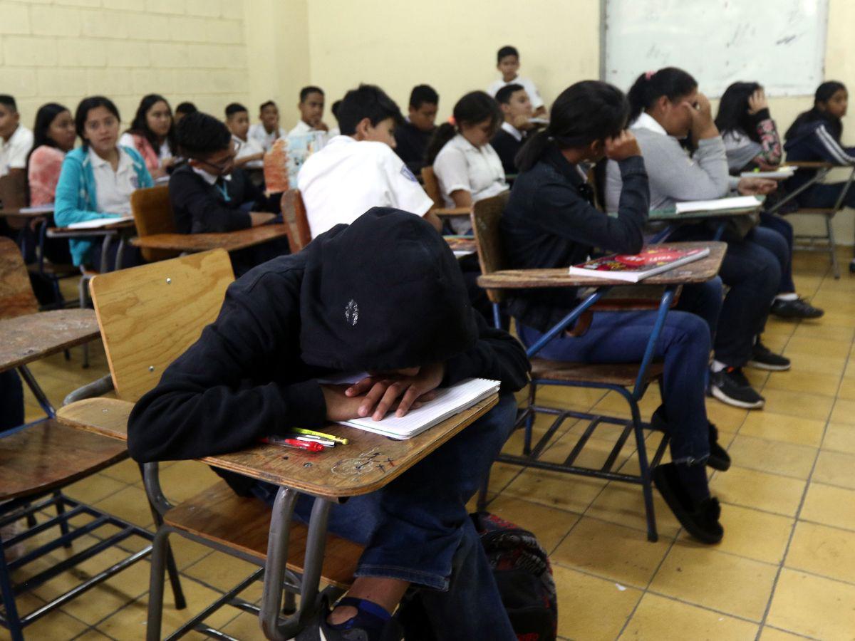 Más de 68,000 estudiantes reprobados a nivel nacional irán a la “escuelita” por una semana