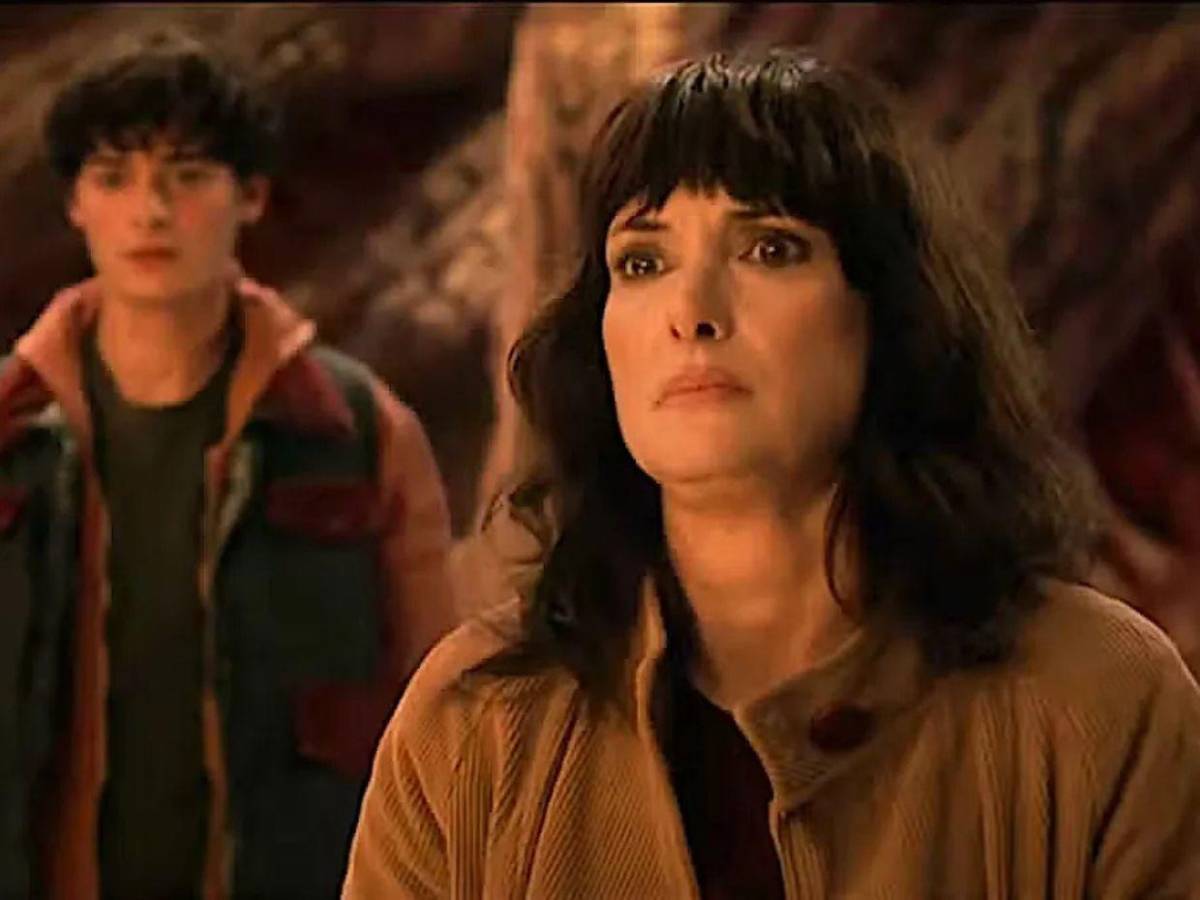 Winona Ryder se suma al elenco de la tercera temporada de Merlina