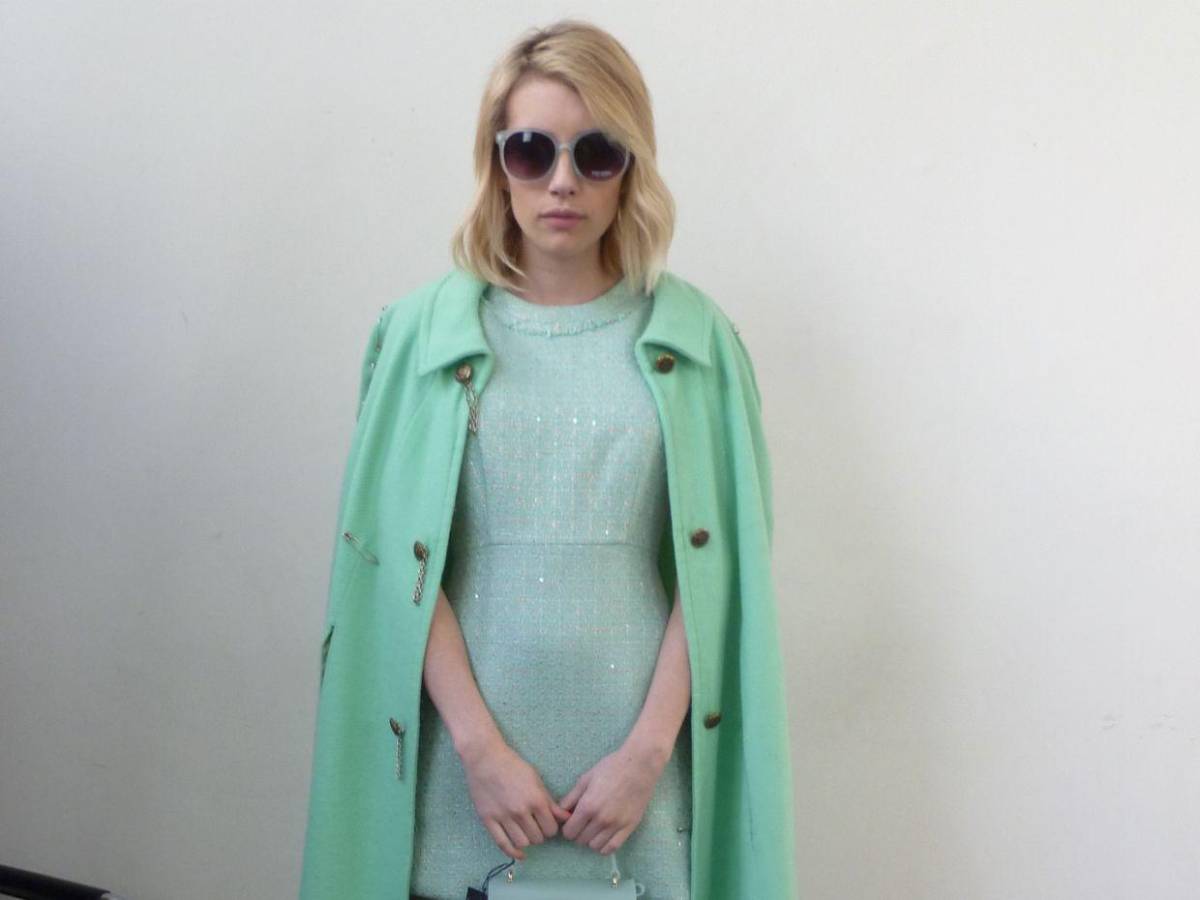 Emma Roberts se reencuentra con Evan Peters, el hombre por cuya agresión fue arrestada