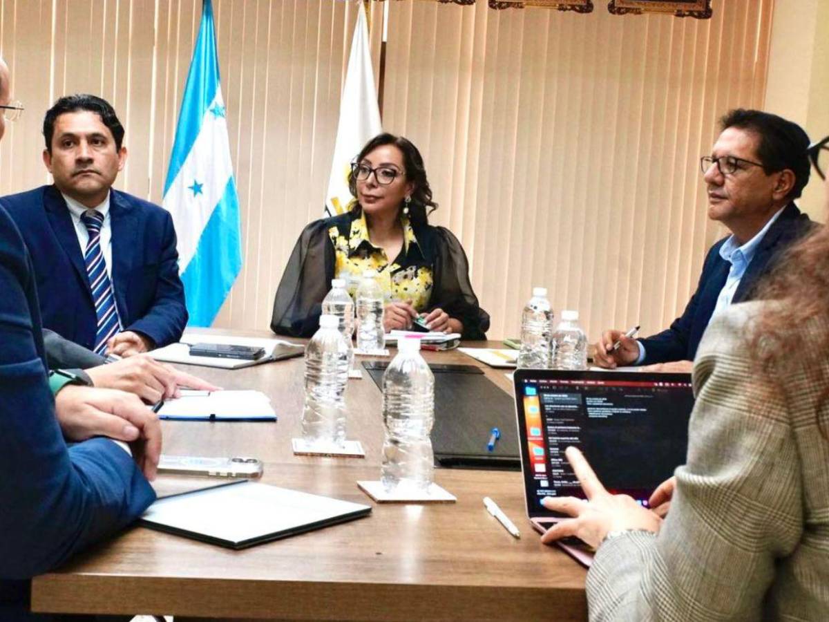 Las 10 primeras reformas que busca hacer Tomás Zambrano como presidente del Congreso