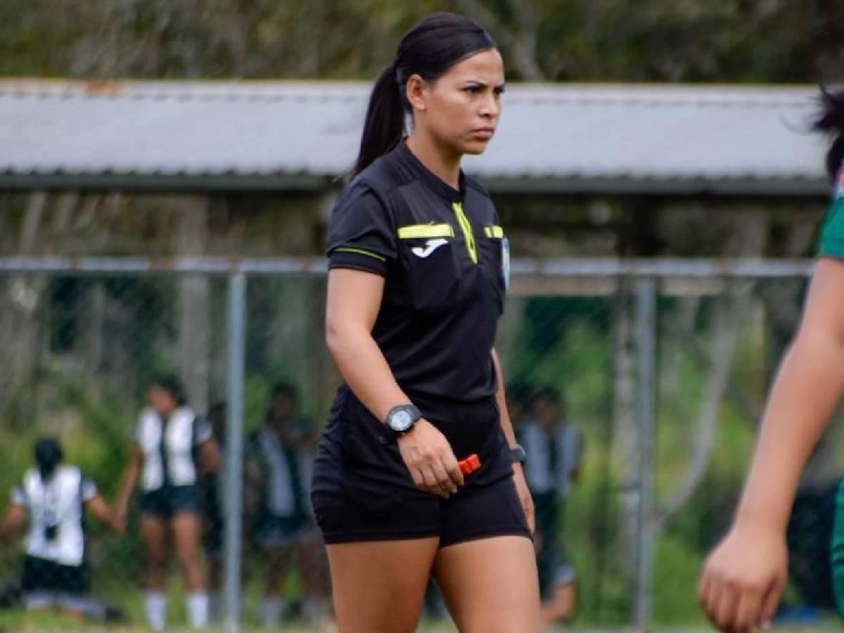 Nolvia Hernández, la hermosa árbitra hondureña que roba suspiros en redes sociales