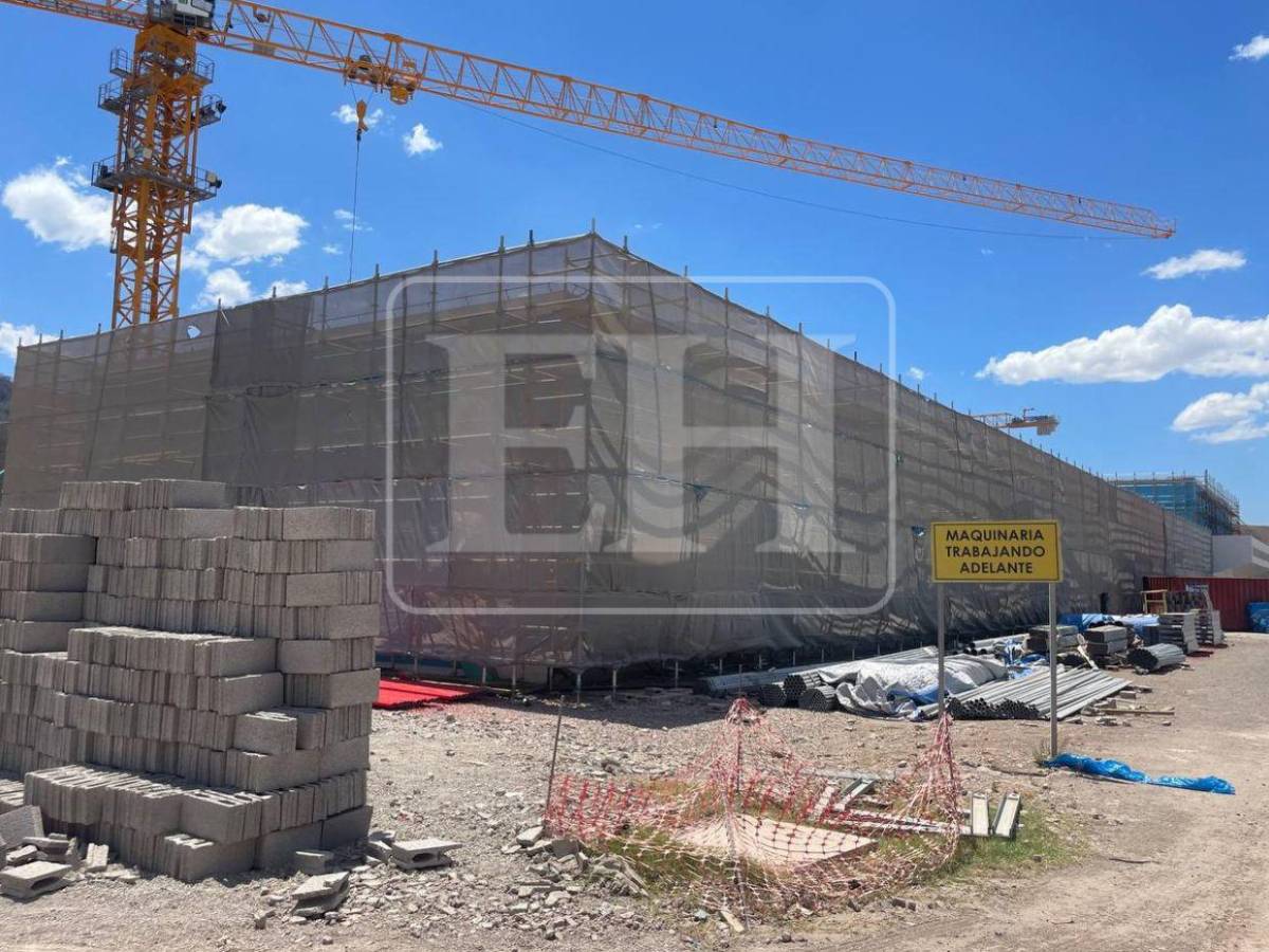 Así luce actualmente el hospital que se construye en Choluteca con personal chino