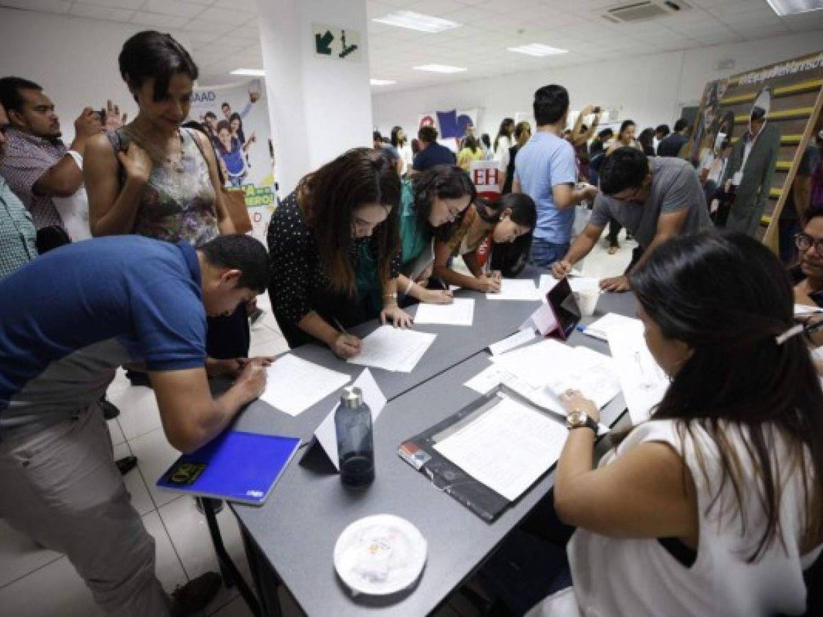 ¿Cuáles son las becas para que hondureños estudien en el extranjero?