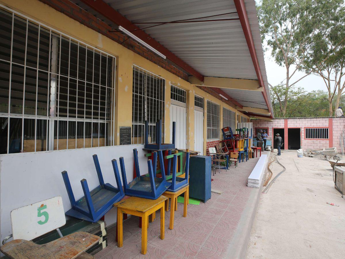 Las alcaldías recibirán tres millones para reparar escuelas en Honduras