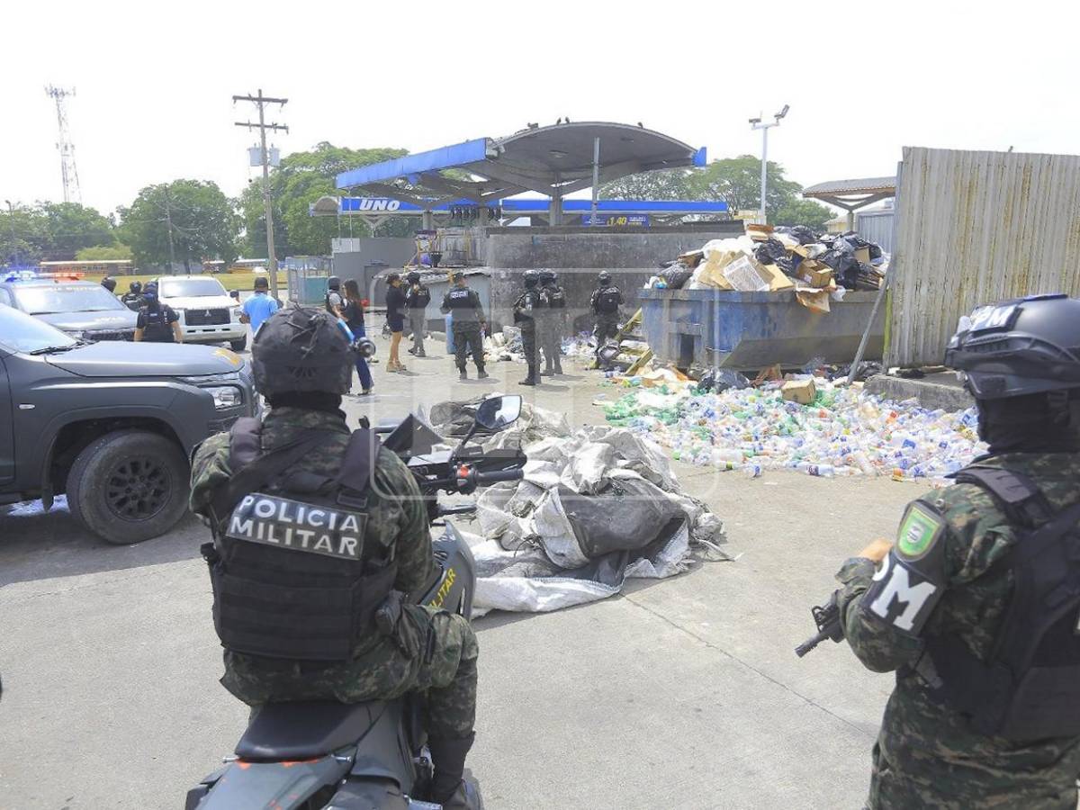 Encuentran droga oculta entre la basura de la Gran Central Metropolitana