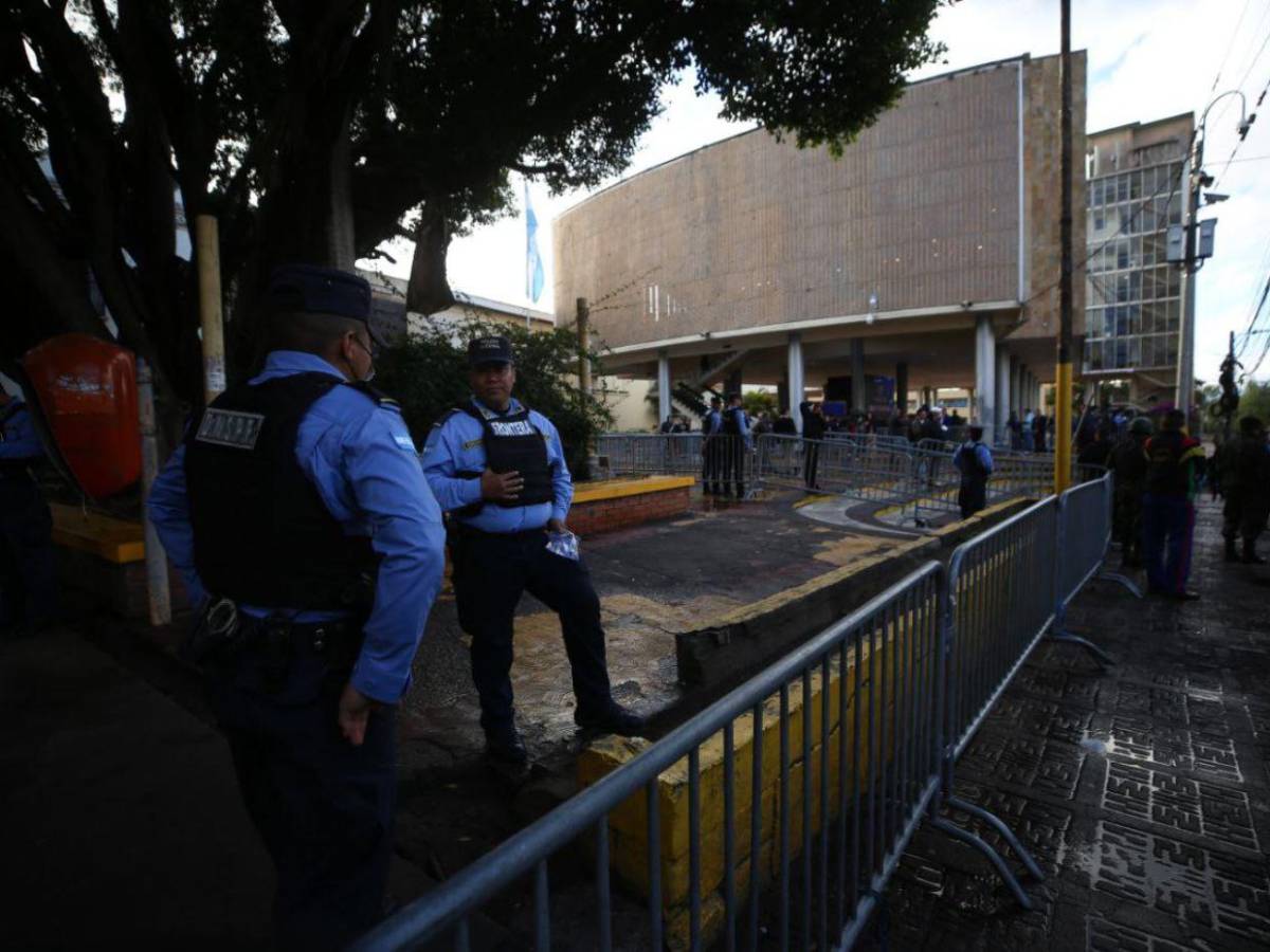 Anillos de seguridad y restricción de circulación: blindan el CN para instalar cuarta legislatura