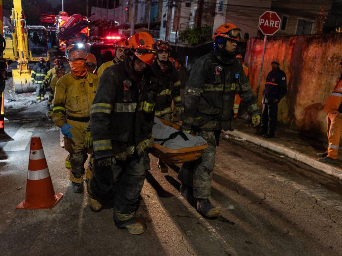 Suman seis los muertos por el colapso de un edificio en construcción en São Paulo