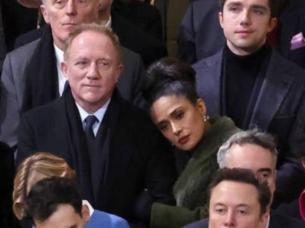 Donald Trump intentó conquistar a Salma Hayek, pero ella lo rechazó Donald Trump intentó conquistar a Salma Hayek, pero ella lo rechazó