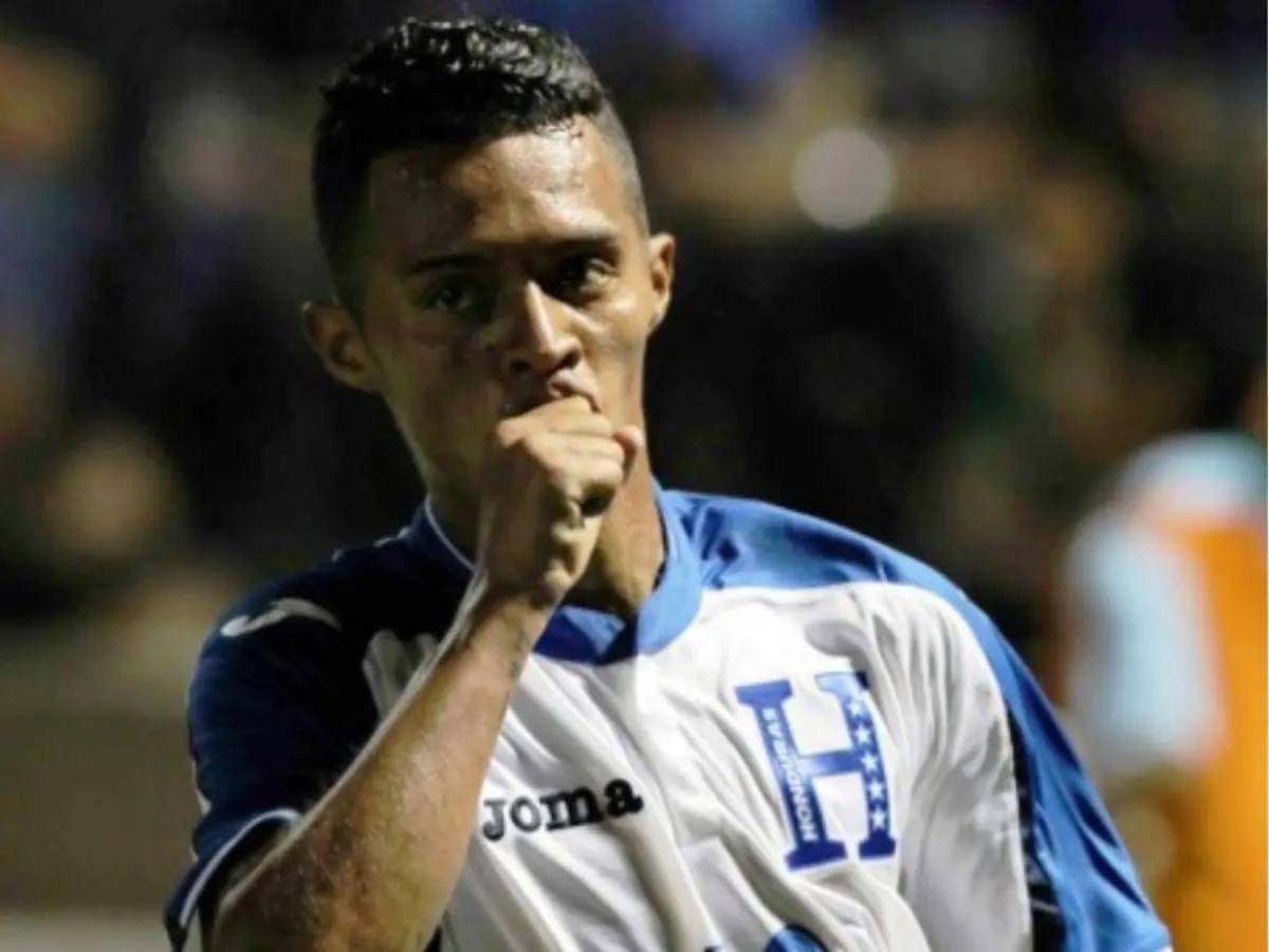 Porque no los meten a jugar, renuncian: Exseleccionado critica a Victor Vandenbroucke