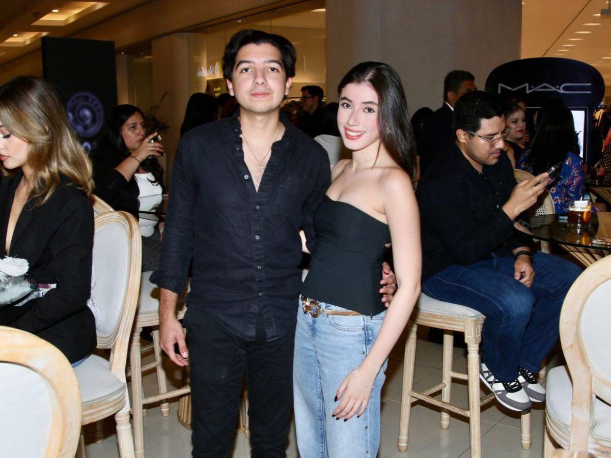 Invitados especiales celebran el lanzamiento de BAC Estilo Moda 2026