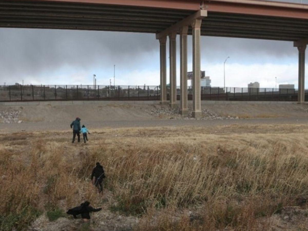 Dos migrantes guatemaltecos son asesinados por supuestos militares en México