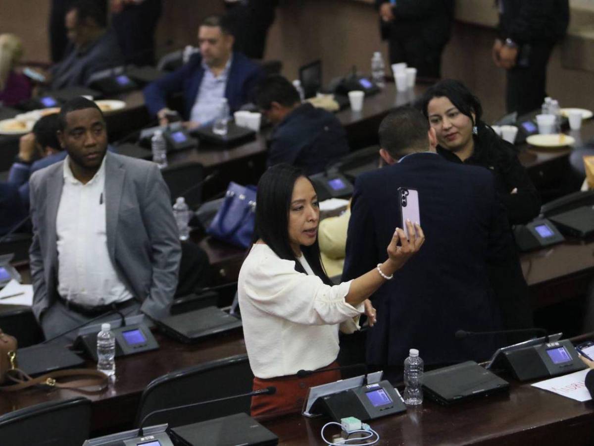 Con una oposición ausente, el Congreso aprueba Presupuesto General de 2025