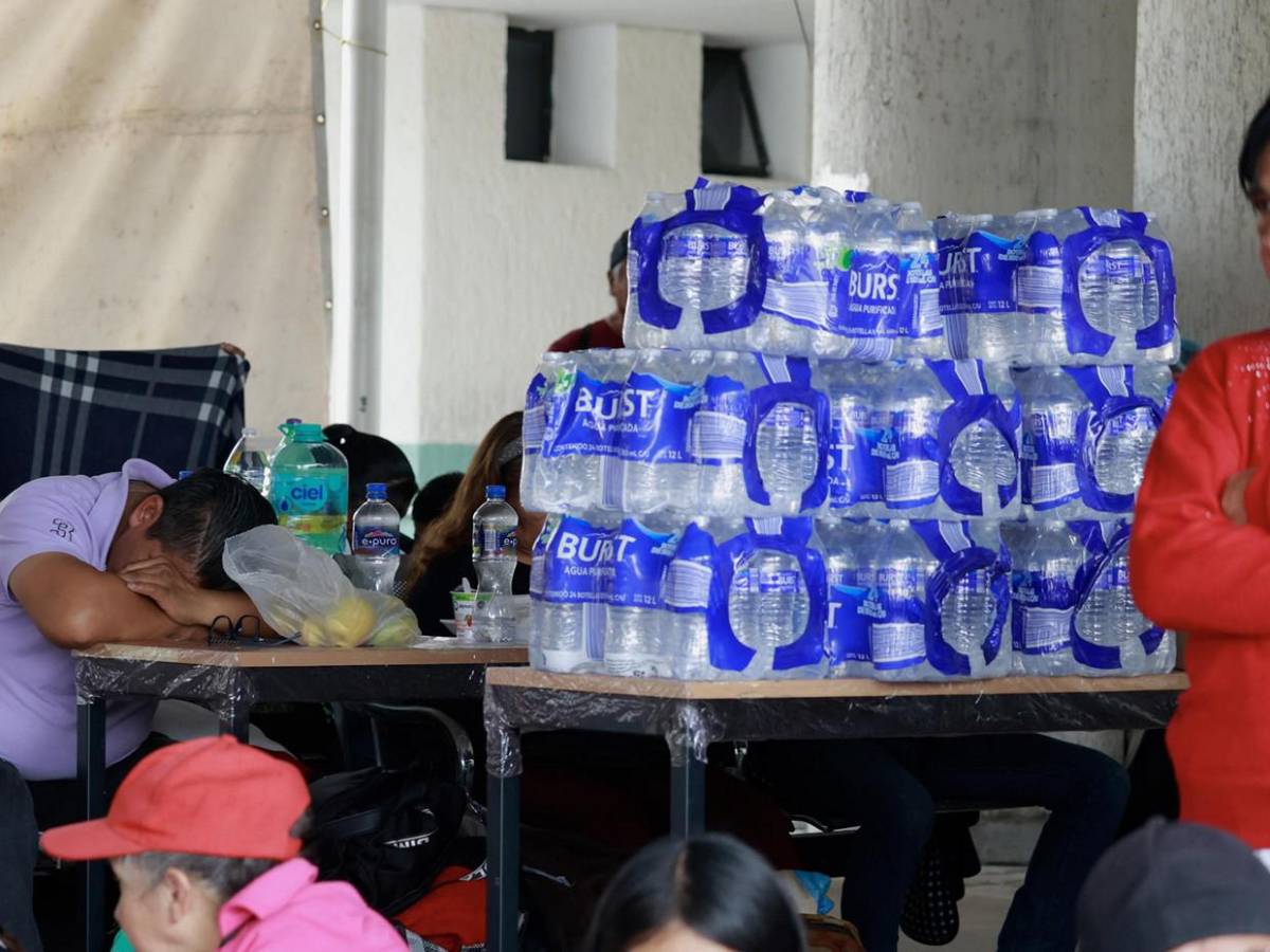El atrio colapsó sobre las víctimas: explosión de pirotecnia deja 10 muertos en México