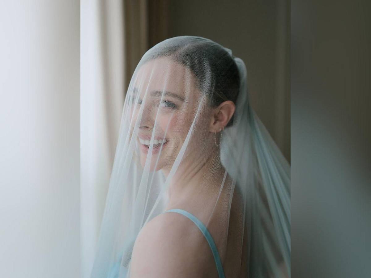 La actriz Chloë Grace Moretz se casó con la modelo Kate Harrison