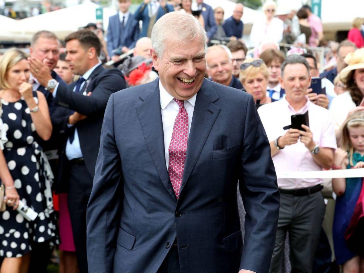 ¡Es oficial! Carlos III rompe todo vínculo institucional con su hermano Andrés