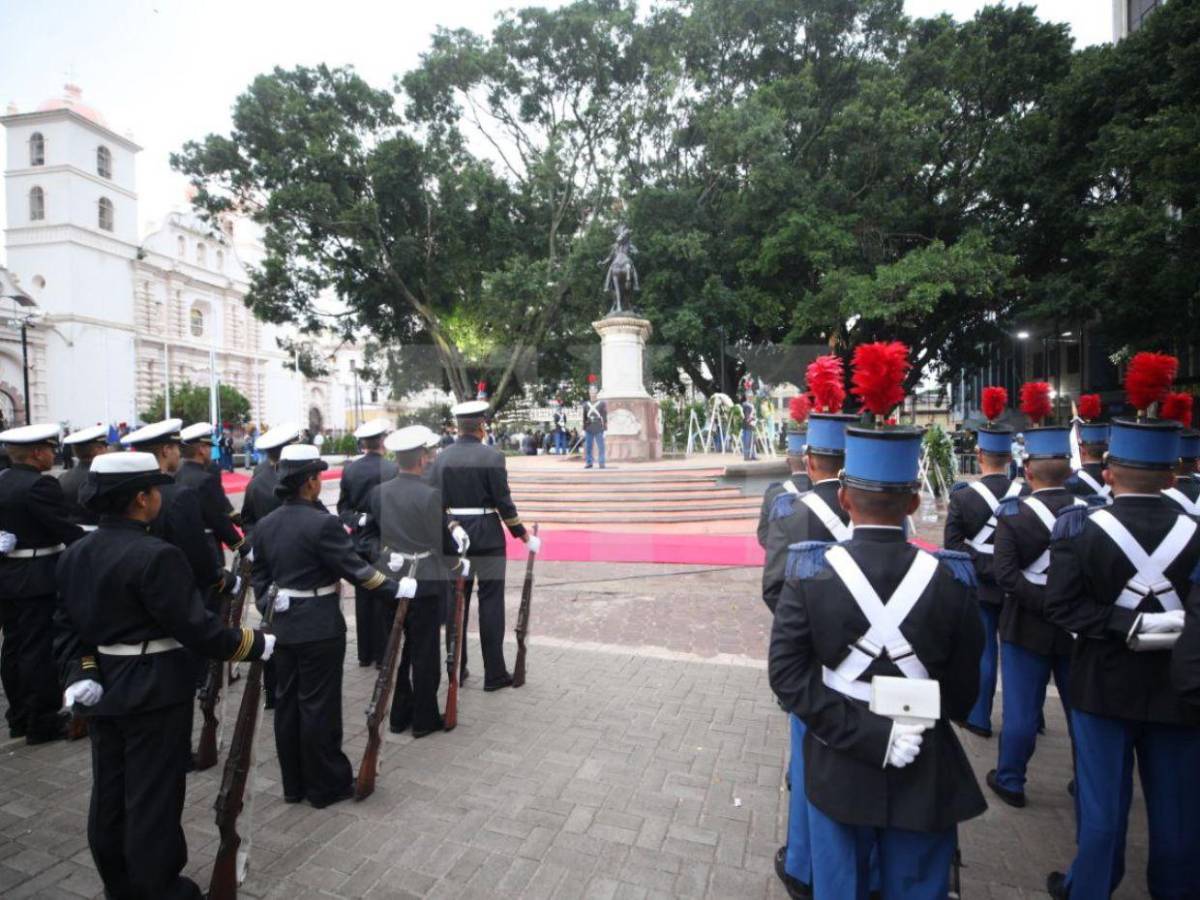 Así fue el acto del grito de independencia en la capital