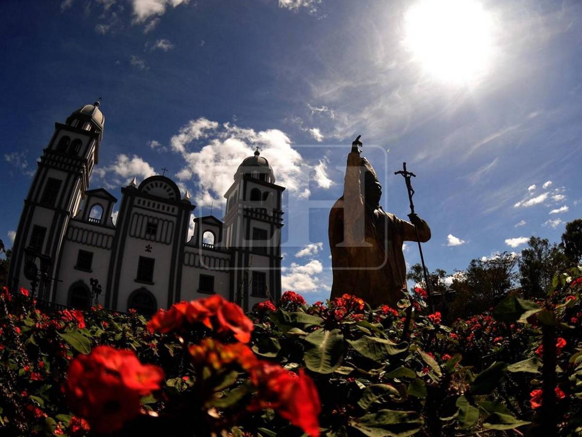 Horarios y actividades: con fe la Iglesia Católica celebra Domingo de Resurrección