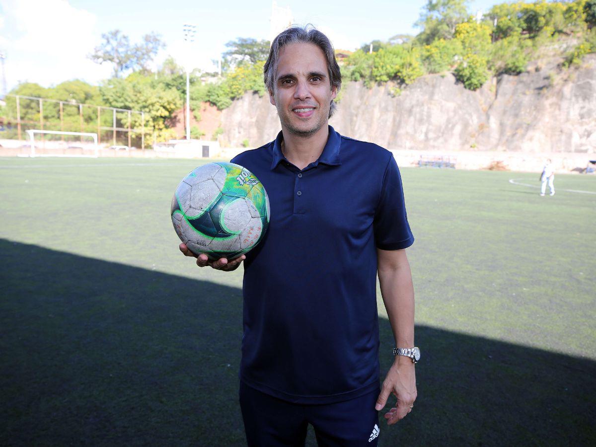 Nuno Gomes: “La Eurocopa de 2004 es una espina que tengo clavada”