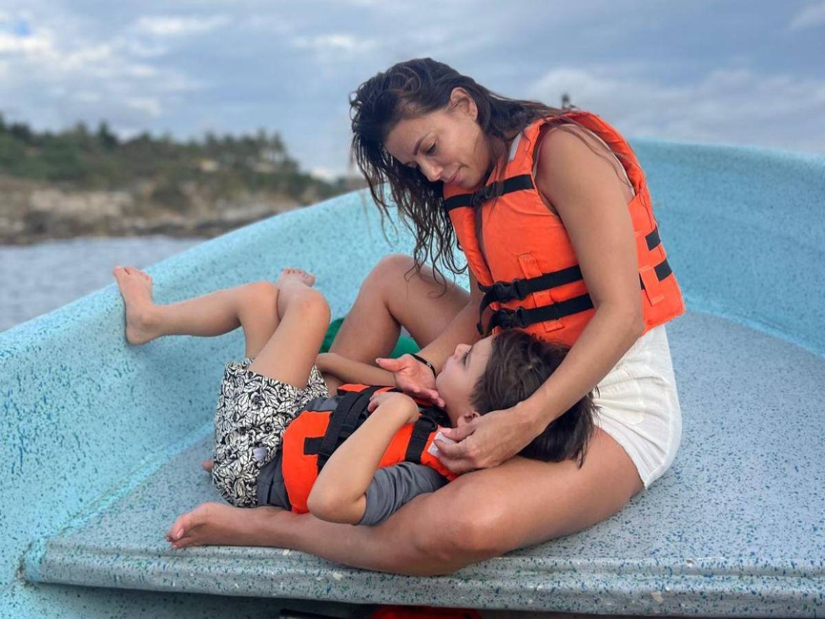 Eva Longoria: De “patito feo” a estrella y defensora de la comunidad latina