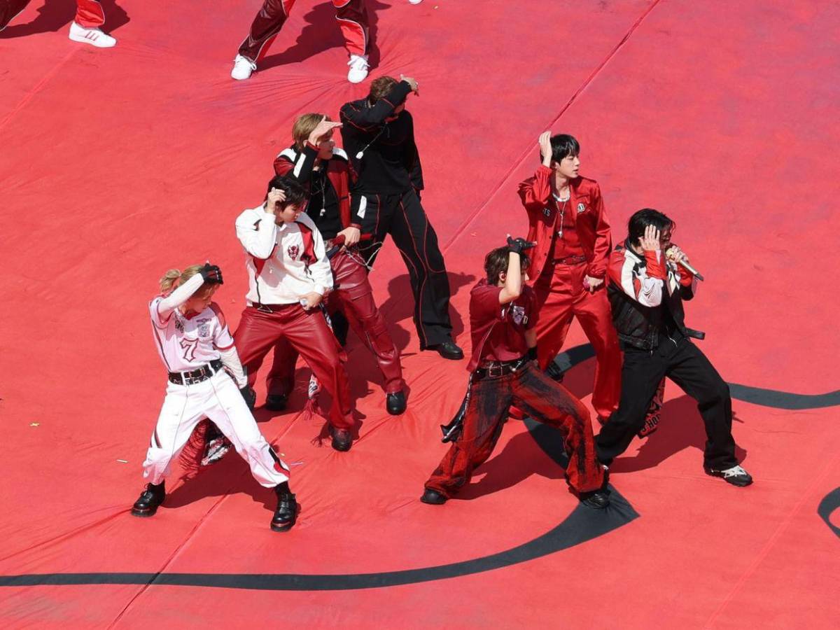 Once minutos de show y media hora de espera, así fue el entretiempo del Mundial