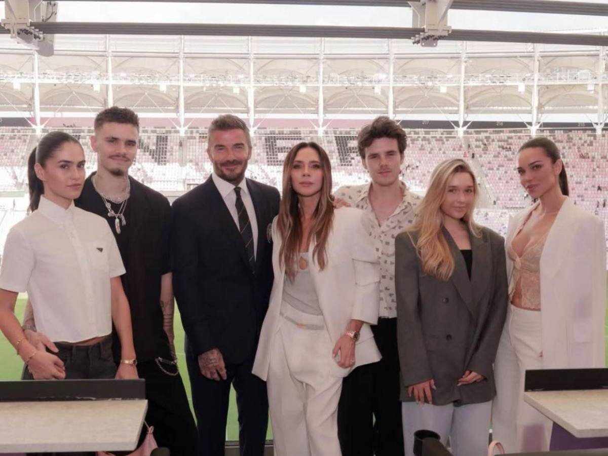 Brooklyn Beckham lleva un año sin hablar con sus padres y la reconciliación se aleja