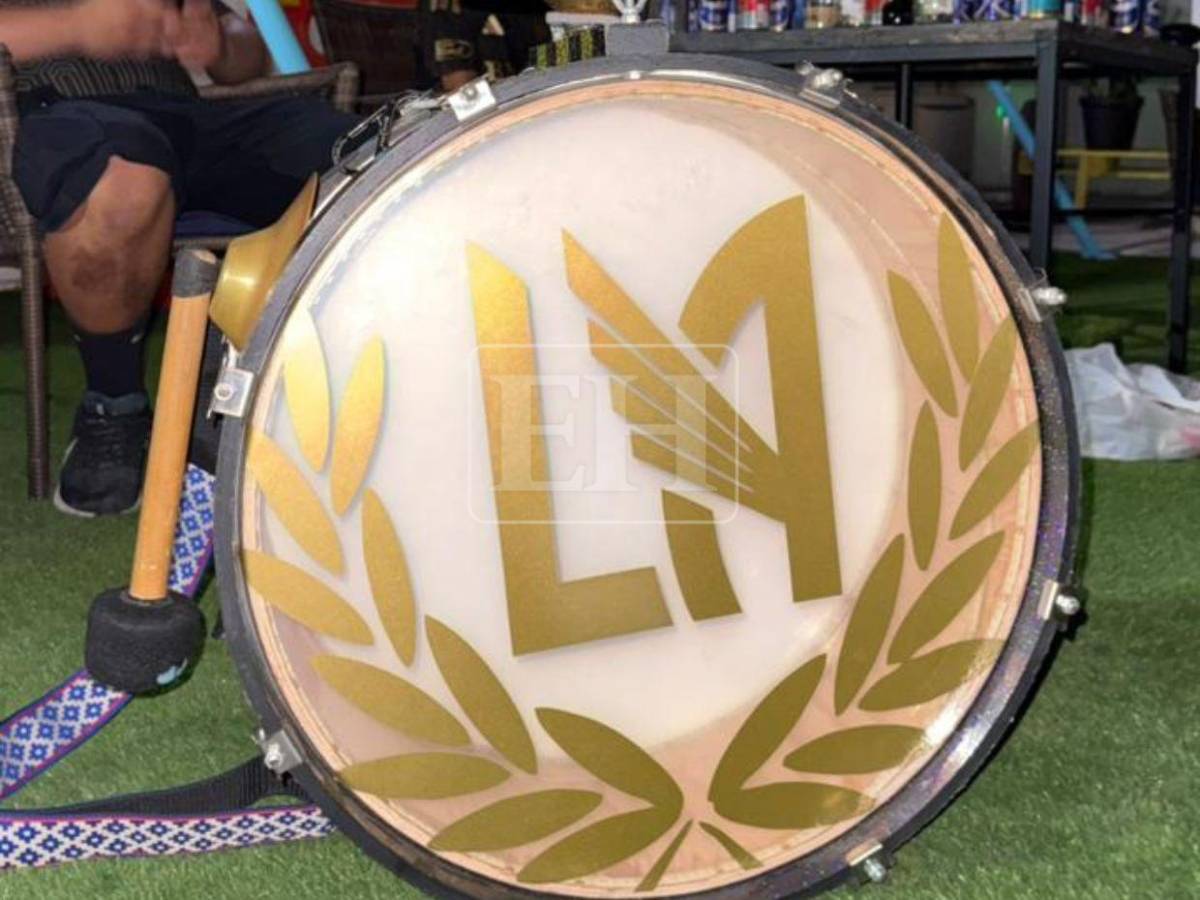 Aficionados de LAFC presentes en SPS para duelo de Champions Cup