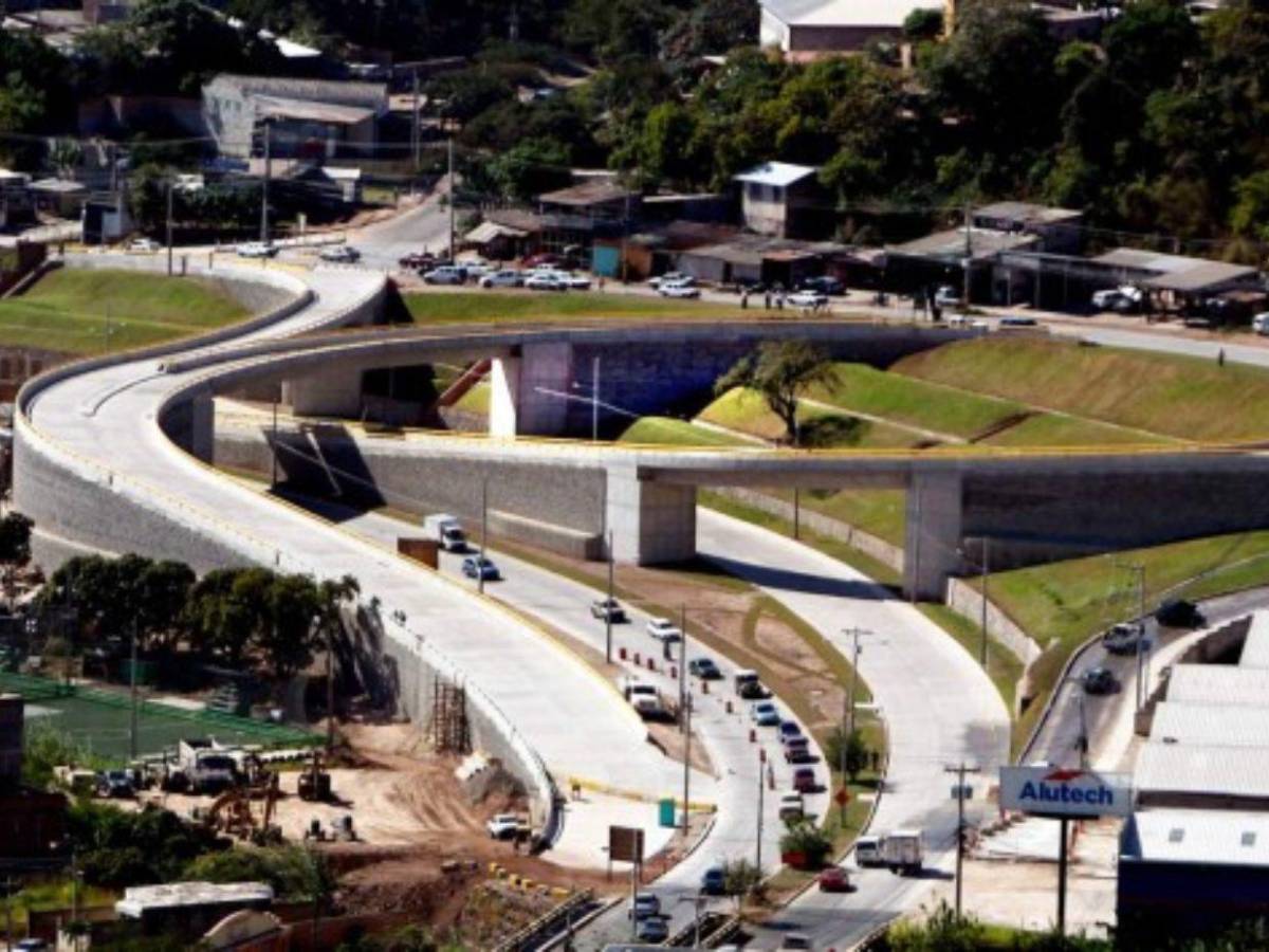 Millones invertidos y pocos años de uso: datos del puente que colapsó en la colonia 21 de Octubre