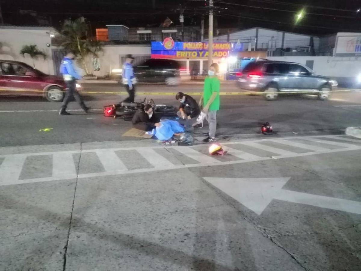 Niña de siete años muere en fatal accidente de motocicleta en la capital