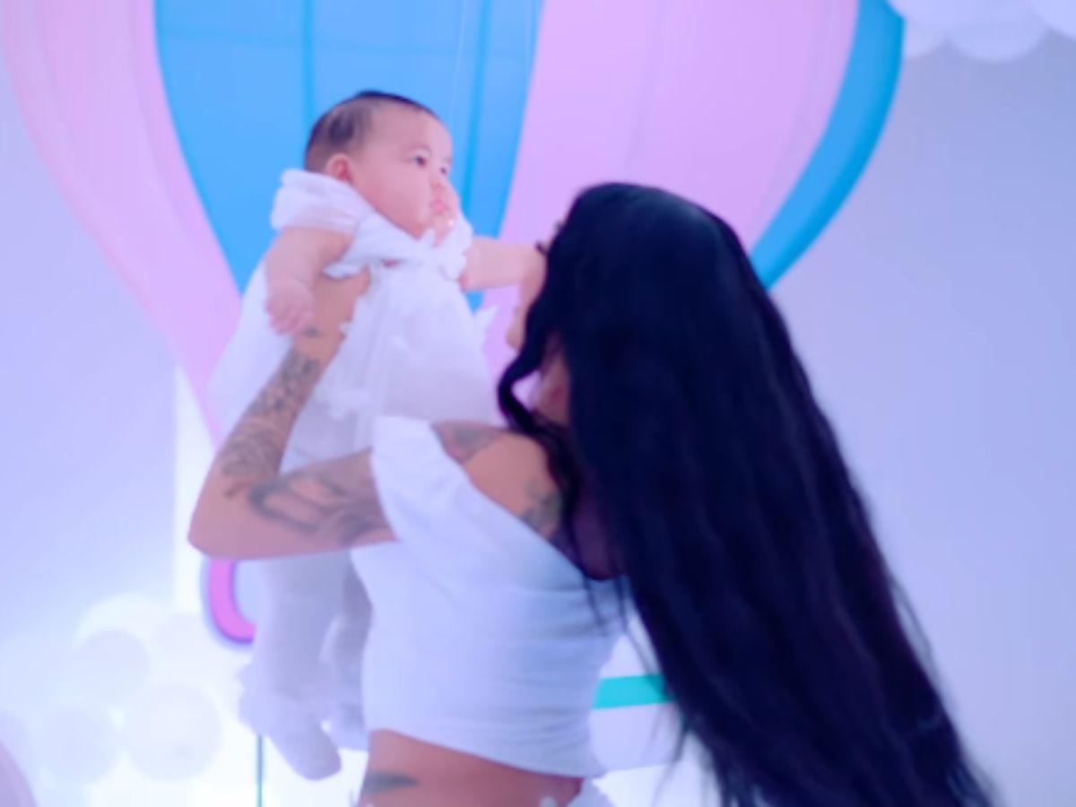 Yailin ‘La más viral’ es criticada por publicar a su hija con joyas