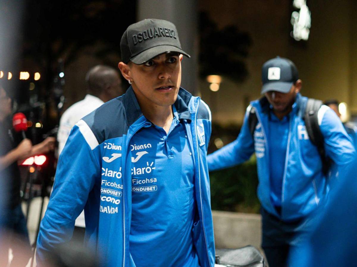 ¡Lo obligaron! Luis Palma y su decisión tras señalamientos por bajo nivel ante Canadá