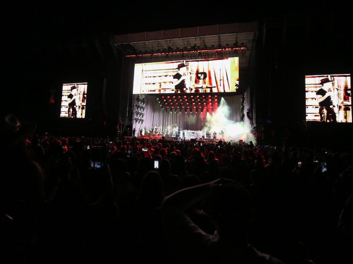 El concierto de Christian Nodal en Tegucigalpa, en imágenes