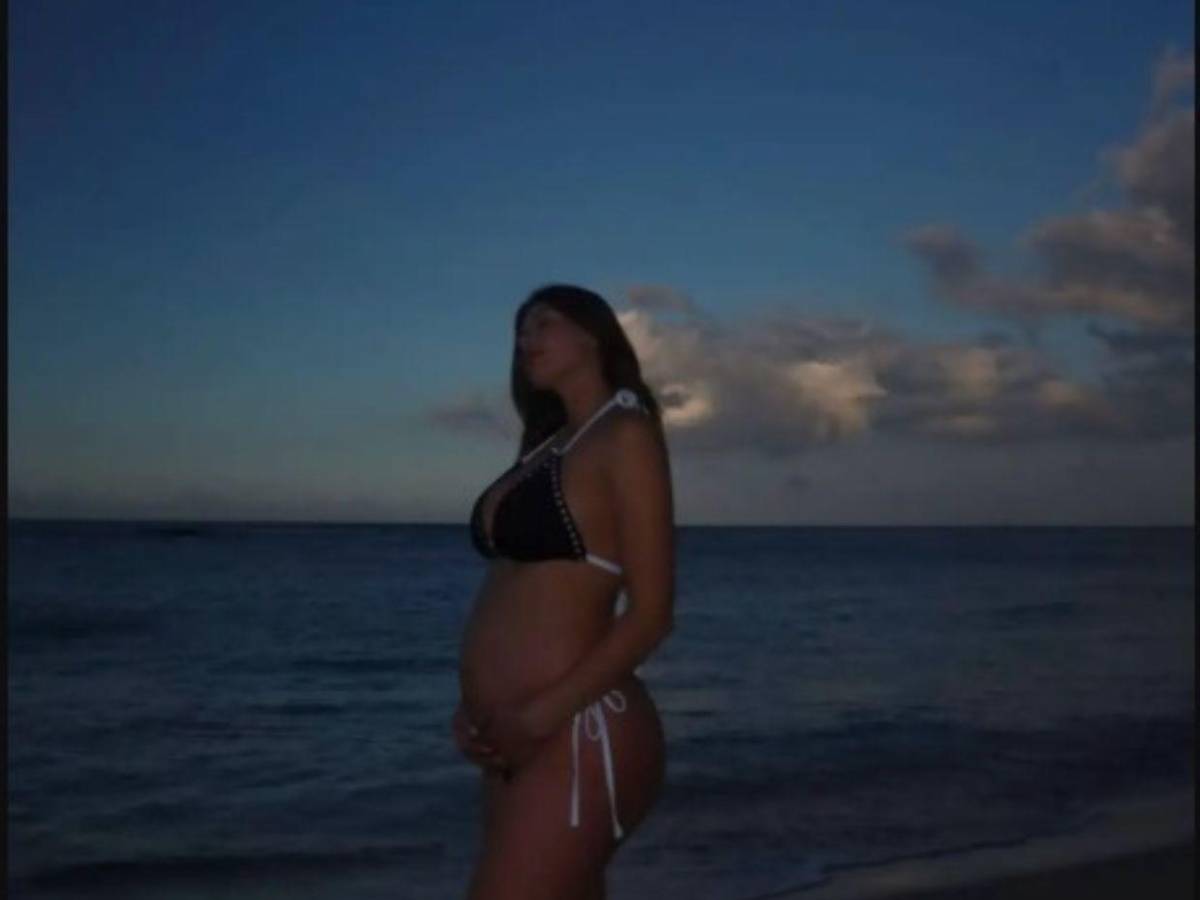 Los últimos mensajes de Carolina Flores antes de ser asesinada por su suegra