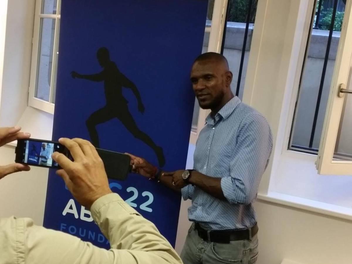 Anuncian muerte de Eric Abidal: Comunicado revela lo que pasa con el exjugador del Barcelona
