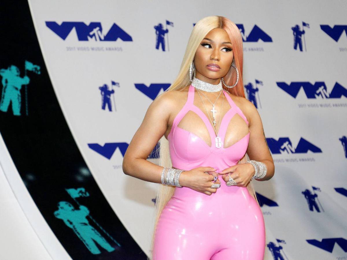 Nicki Minaj sobre la comunidad trans: Si naces como hombre, sé un hombre