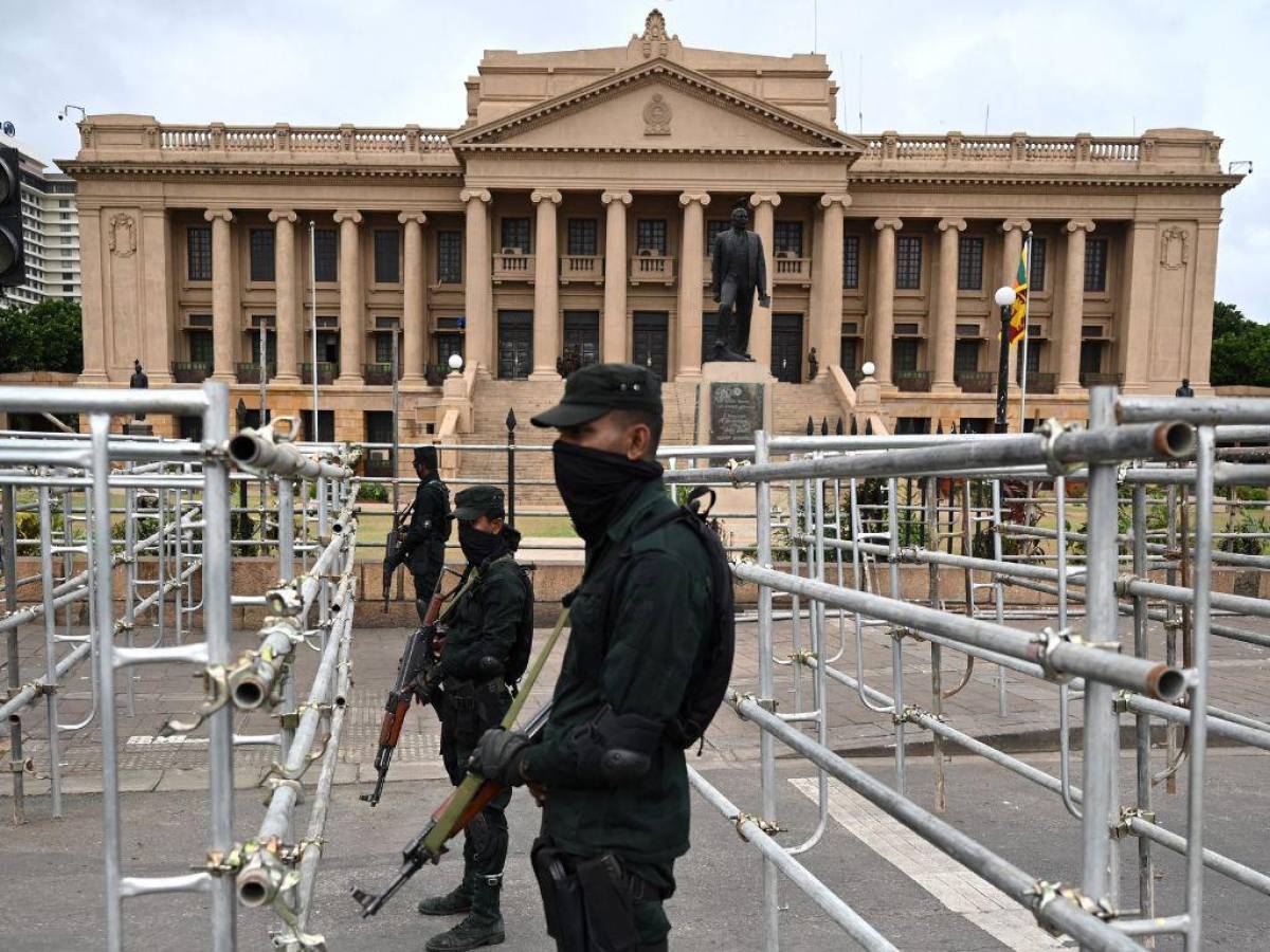 El palacio presidencial de Sri Lanka reabrirá tras violento desalojo de manifestantes