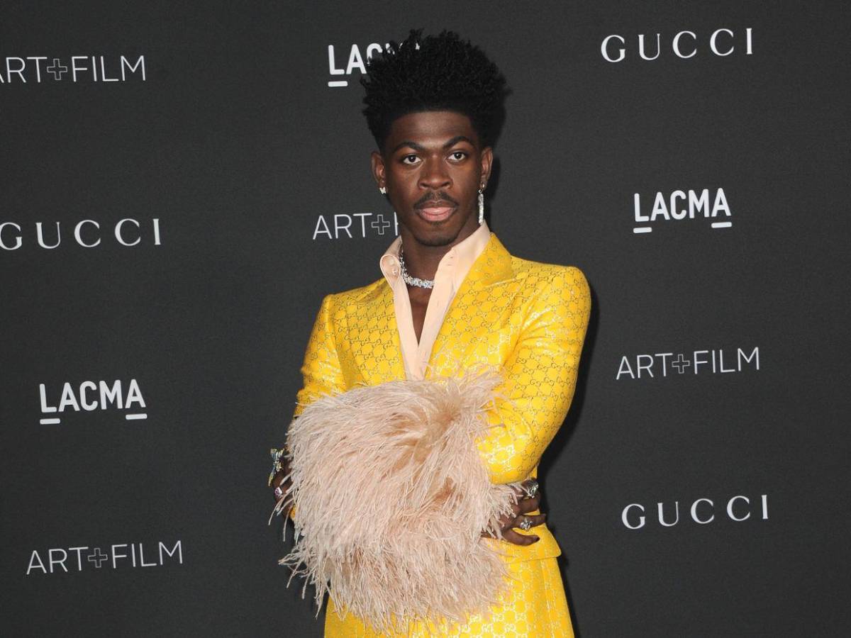Lil Nas X es hospitalizado tras un confuso ataque con la policía, ¿qué pasó?