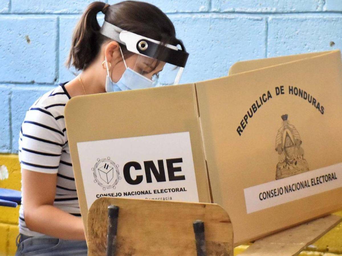 Emilio Izaguirre revela por qué se une a la política con Jorge Cálix