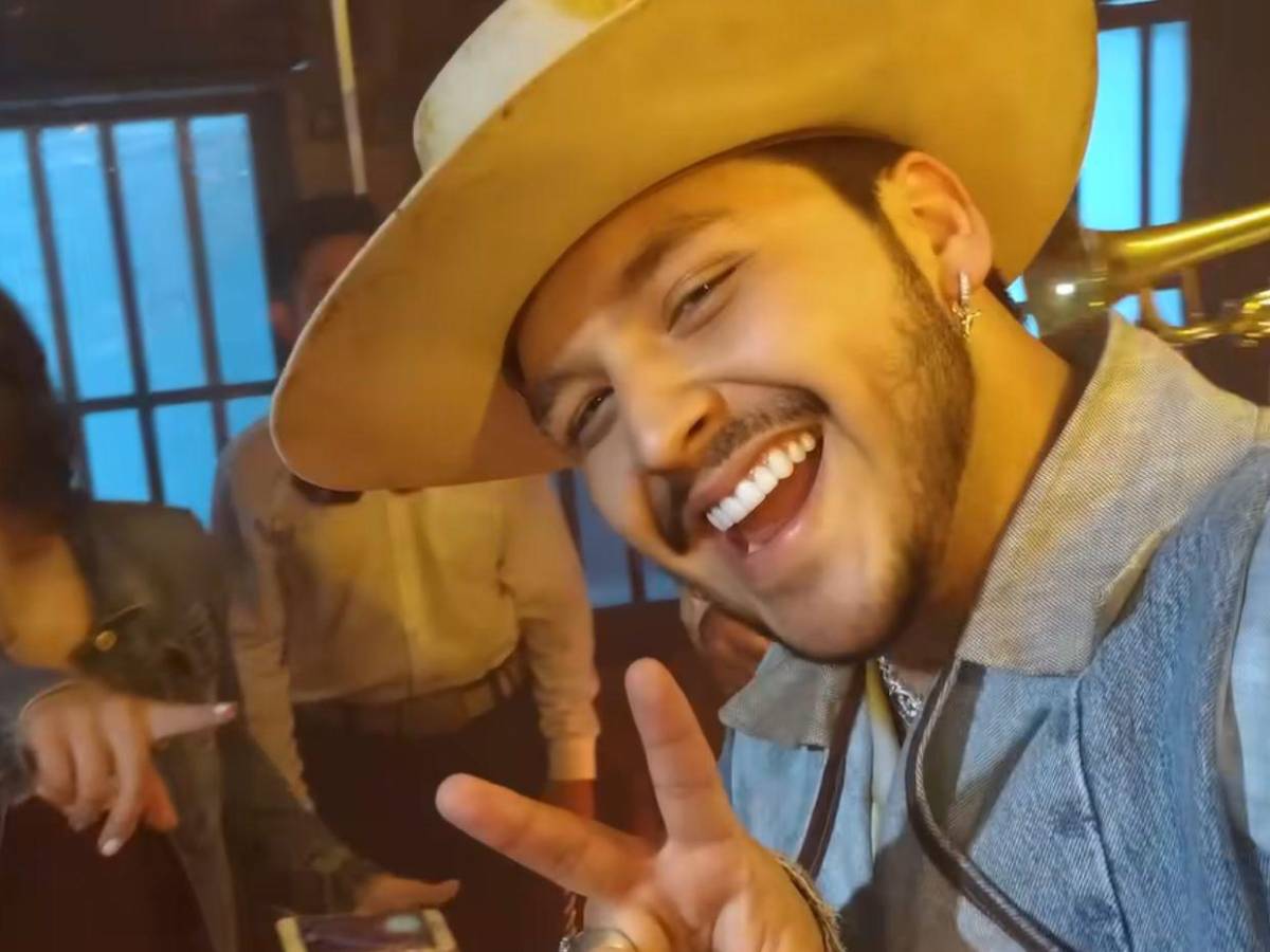 Nodal queda libre de cargos: ¿por qué enfrentó una disputa legal con Universal Music?