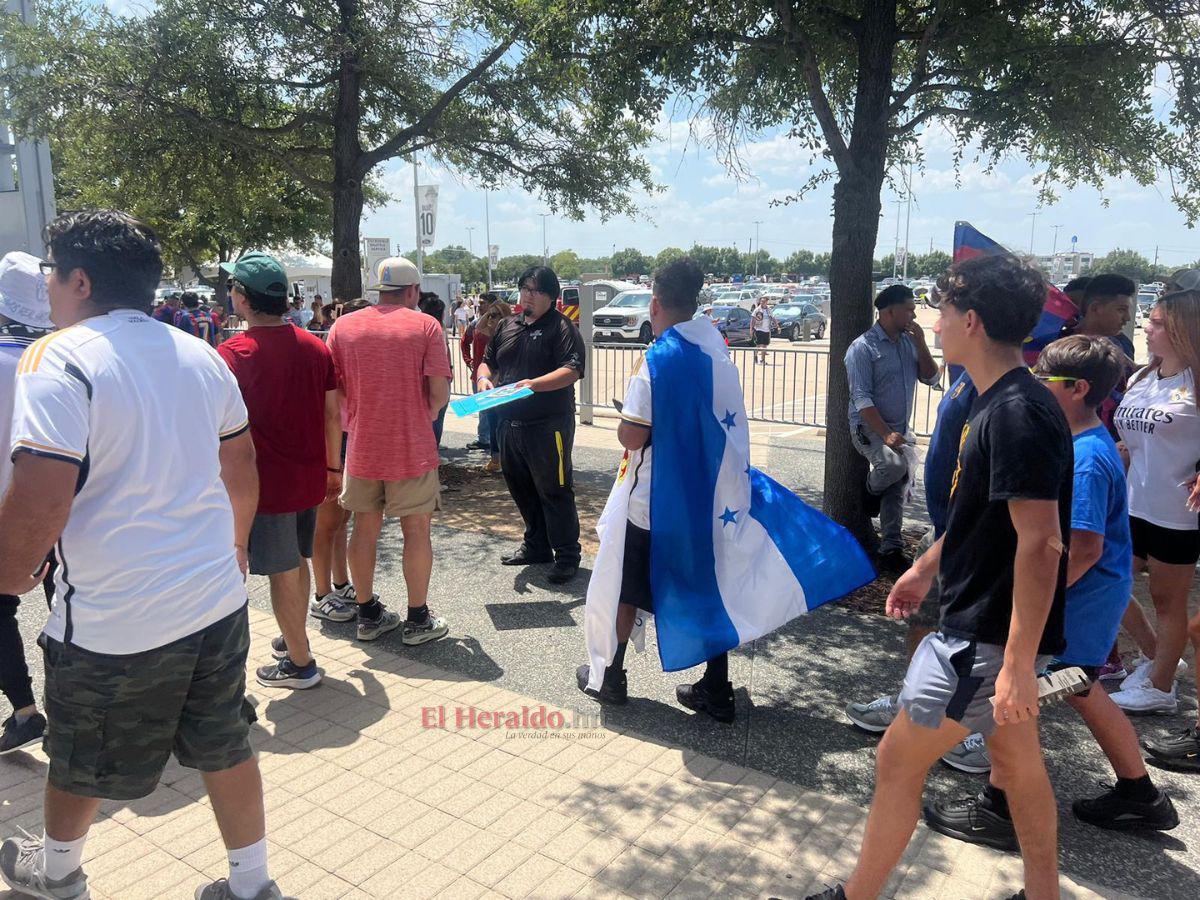 La bandera de Honduras estará presente en el clasico entre Barcelona y Real Madrid.