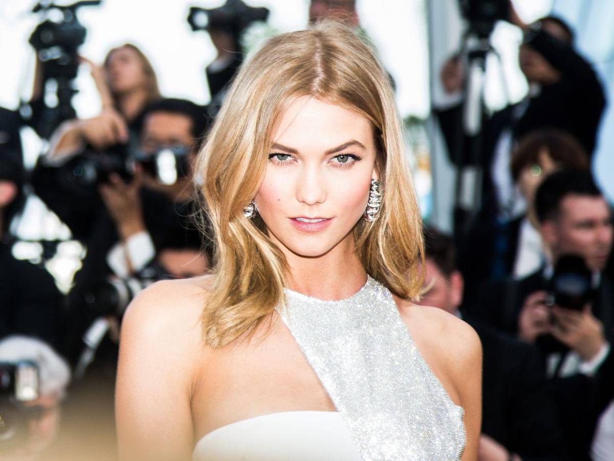 Karlie Kloss y el regreso al círculo íntimo de Taylor Swift en su boda con Travis Kelce