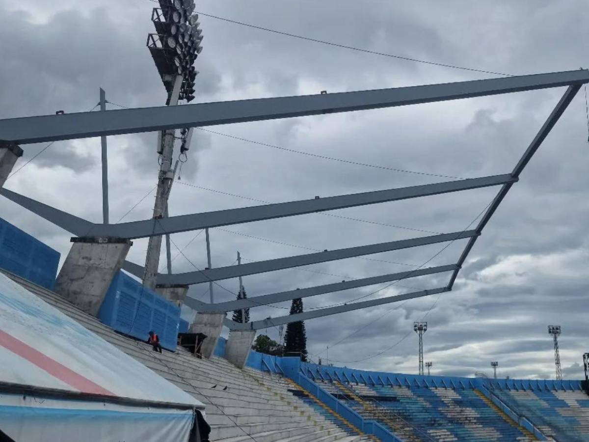 Nuevas fotos: Así va quedando el Estadio Nacional con el techo que le están instalando