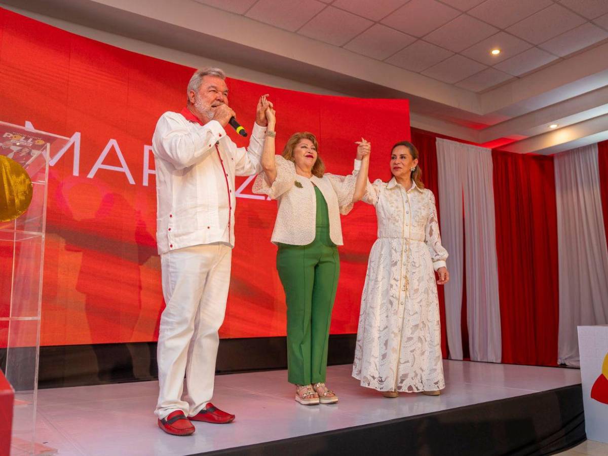 Liberales celebran en SPS primeros resultados del CNE que favorecen a Contreras