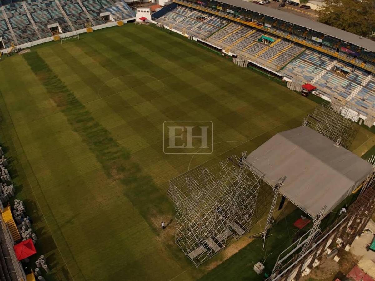 Lamentable: Las tristes imágenes de cómo quedó la grama del estadio Morazán tras concierto en SPS