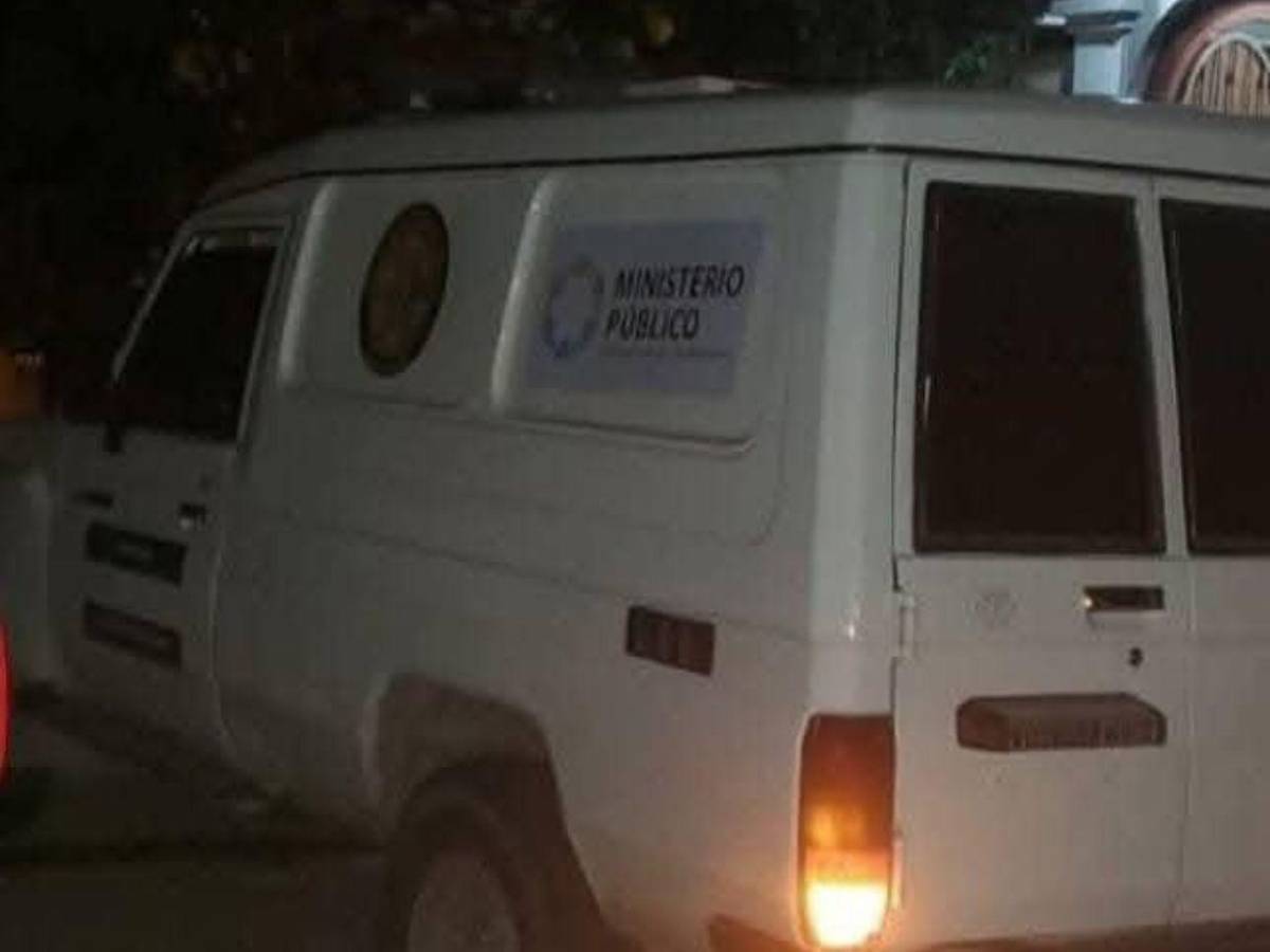 Sin hablar y con la mirada perdida permanece la odontóloga que mató a su hija en San Pedro Sula