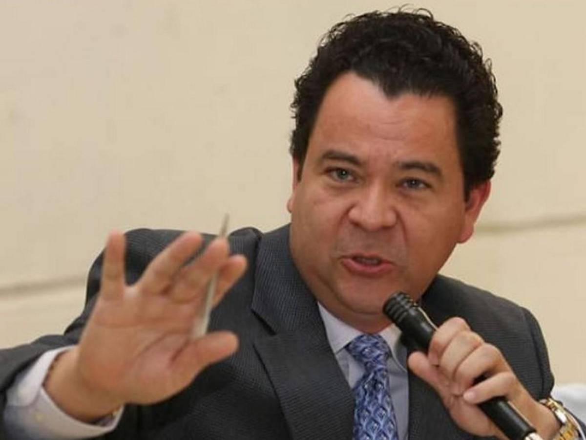 Bajo fianza en EEUU y acusado de lavado en Honduras: ¿Quién es Juan Ramón Molina?