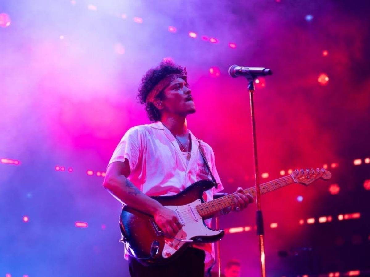 Bruno Mars prepara su regreso musical con el álbum y la gira The Romantic