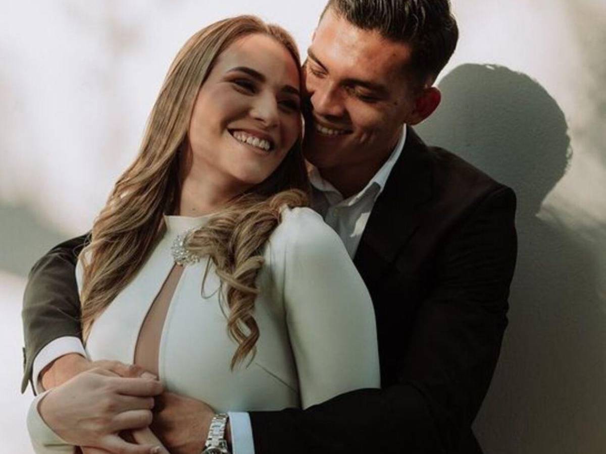 Top 10: Las esposas más bellas de los jugadores de Honduras y Costa Rica